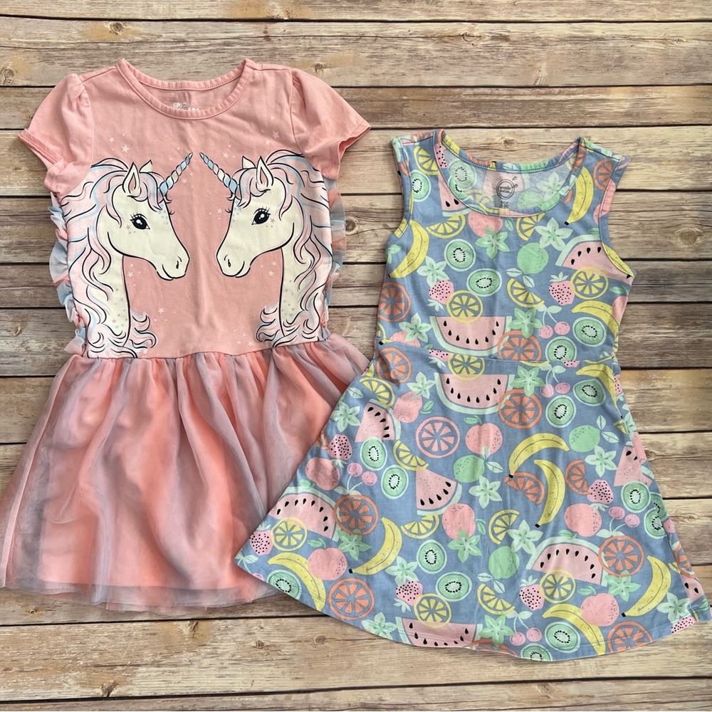 2 Dresses Size 6